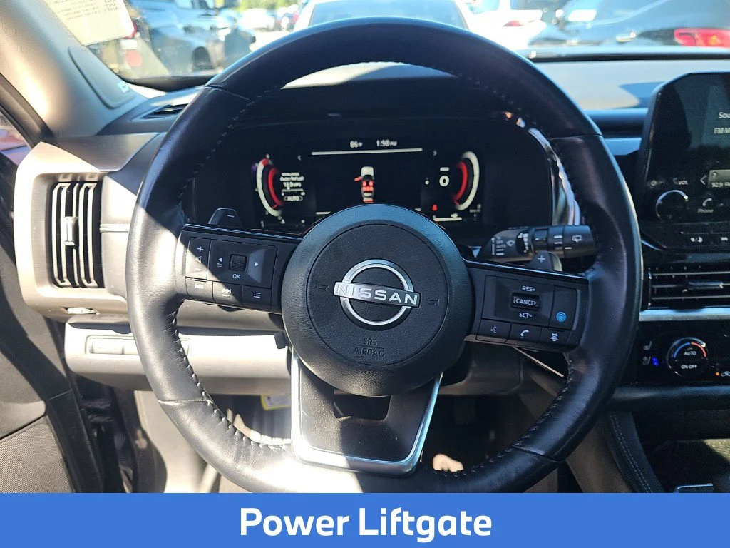 Used 2023 Blue Nissan Platinum image 22