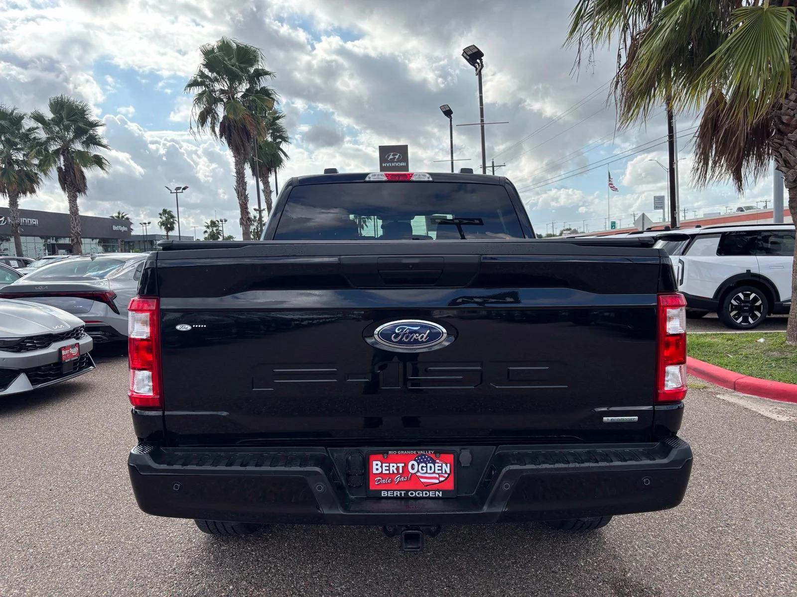 Used 2023 Black Ford XL image 5