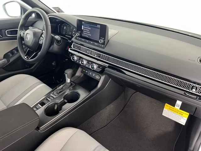 2026 Honda Civic Hatchback Sport - Photo 32