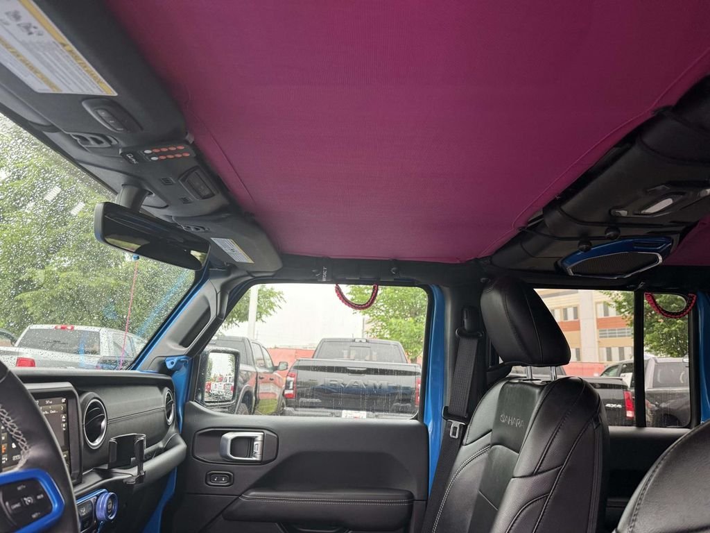 Used 2022 Blue Jeep Unlimited Sahara image 4
