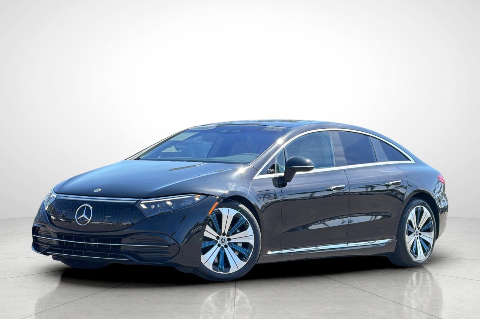 Certified Used 2022 Black Mercedes-Benz 580 image 1