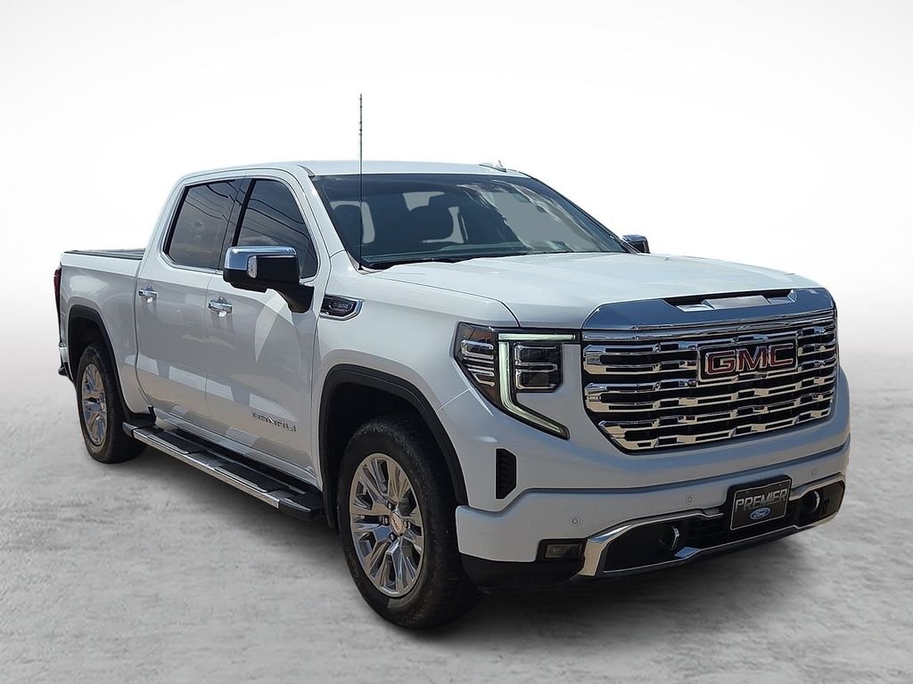 2024 GMC Sierra 4WD Crew Cab Short Box Denali's photo
