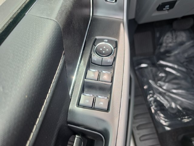 2025 Ford F-150 XLT - Photo 17