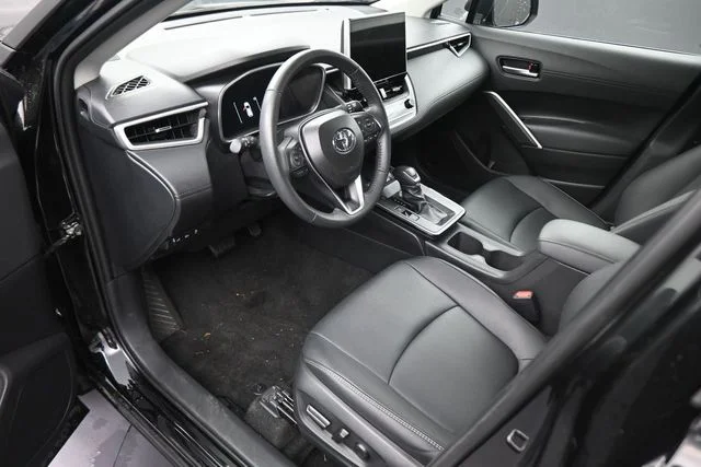 Used 2026 Black Toyota XLE image 21