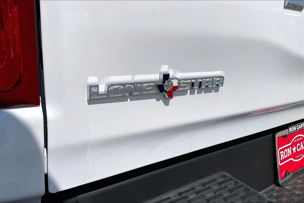 New 2026 Bright White Clear-Coat Exterior Paint RAM Big Horn/Lone Star image 15