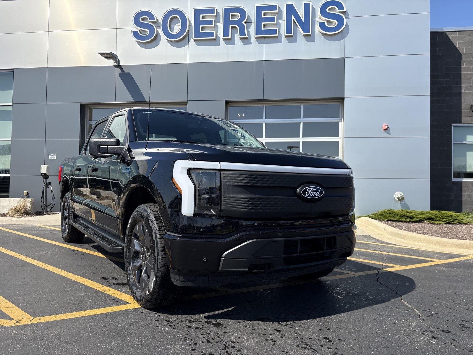 2025 Ford F-150 Lightning