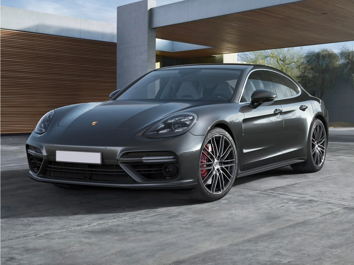 2018 Porsche Panamera Turbo's photo