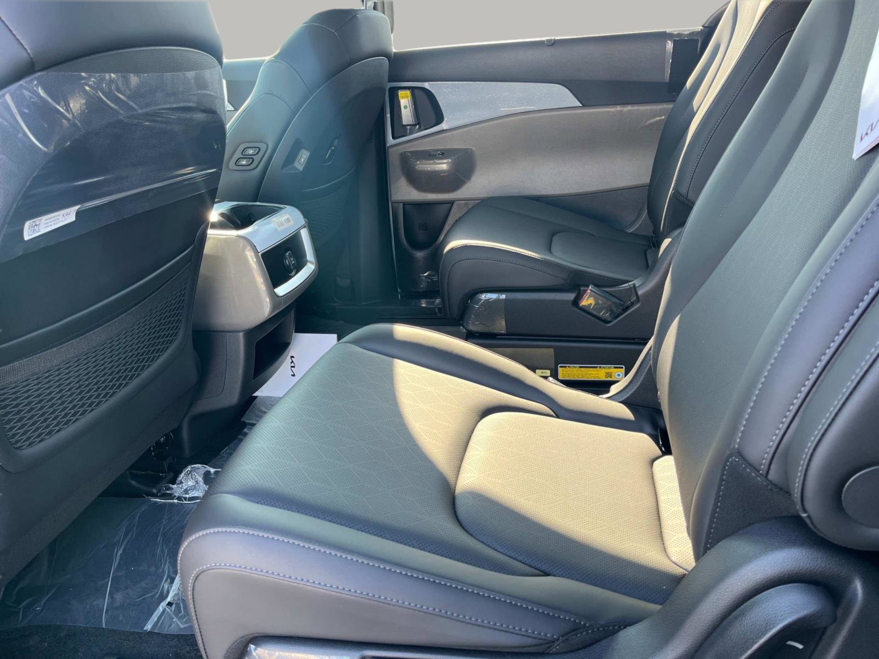 2026 Kia Carnival EX - Photo 19
