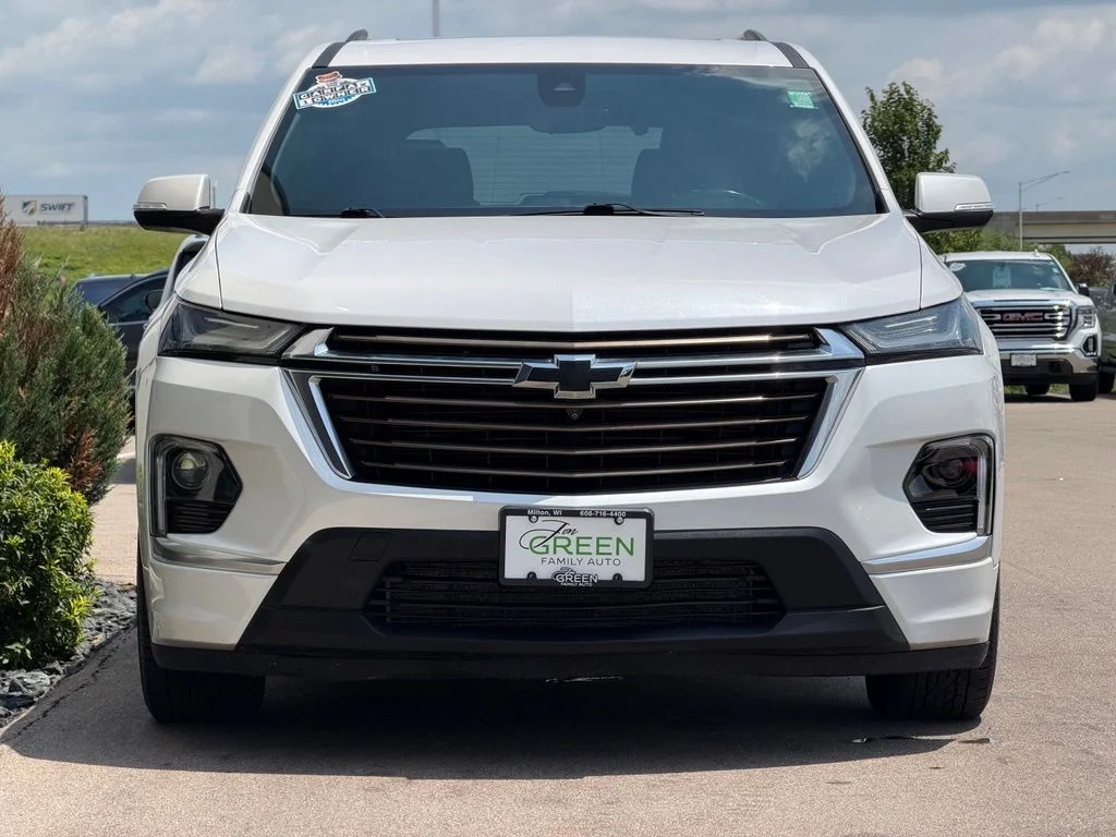 Used 2022 White Chevrolet High Country image 6