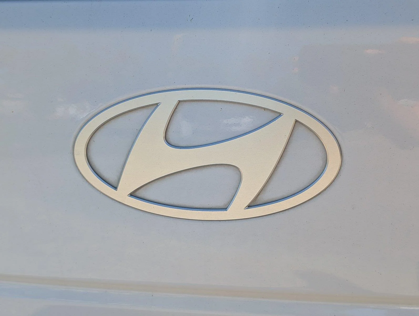 Used 2024 Serenity White Hyundai SEL image 6