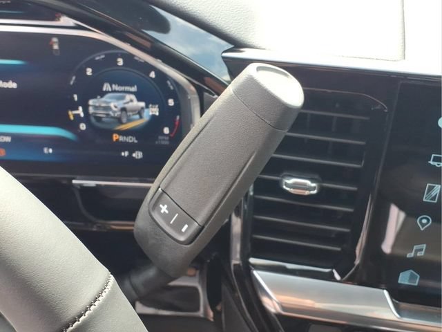 New 2026 Sterling Gray Metallic Chevrolet LT image 9