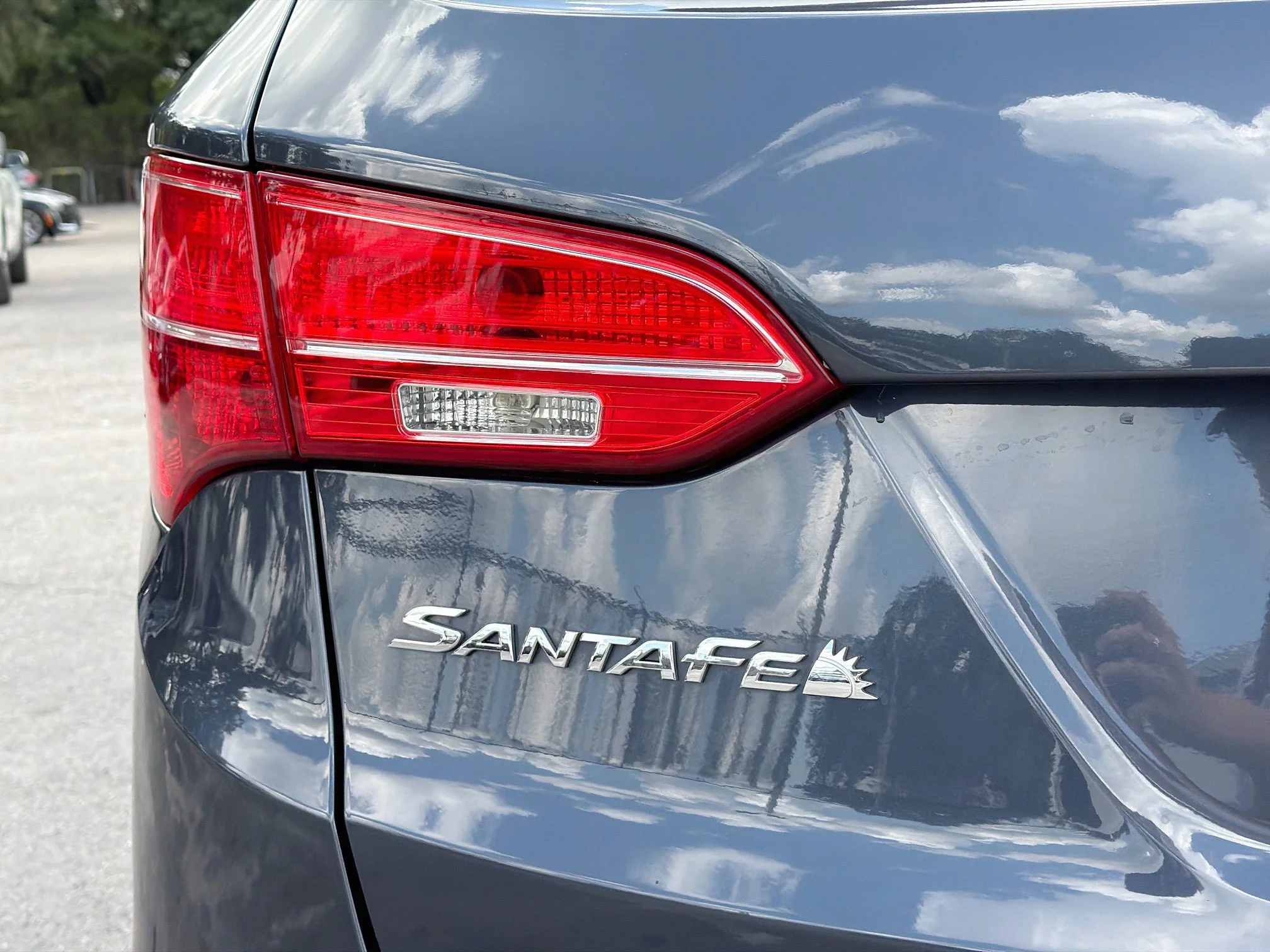 Used 2015 Marlin Blue Hyundai Premium Technology image 10