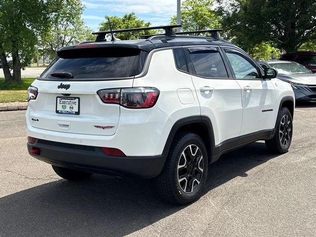 Used 2021 White Jeep Trailhawk image 2