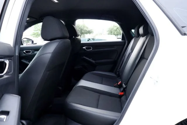 Used 2024 Platinum White Pearl Honda Sport image 27