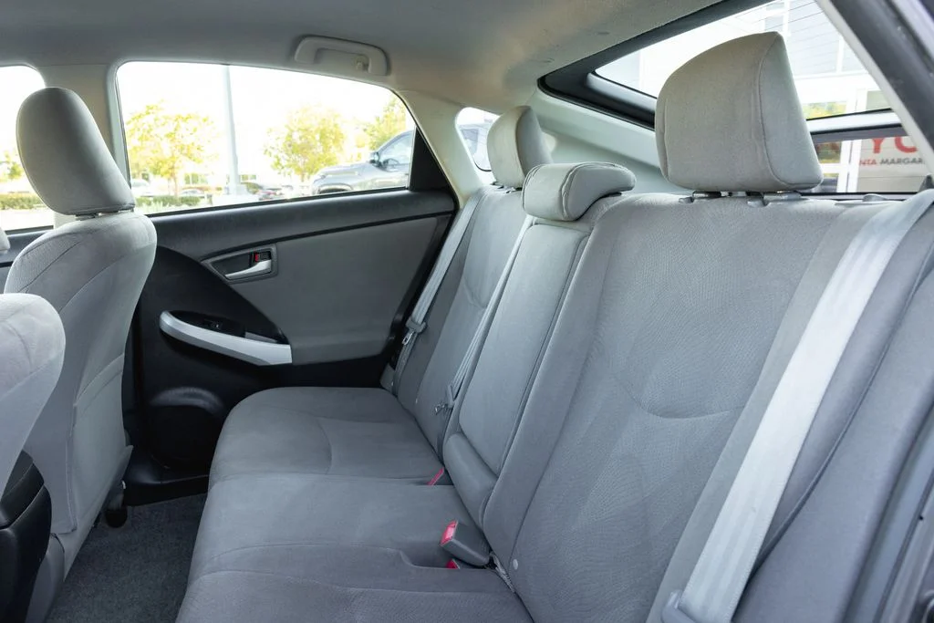 Used 2012 Winter Gray Metallic Toyota Base image 24
