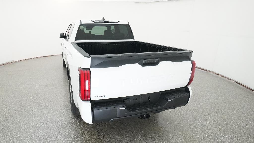 2026 Toyota Tundra SR5 - Photo 18