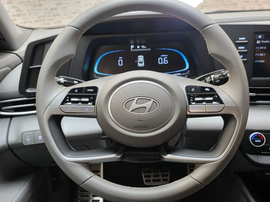 New 2026 Serenity White Pearl Hyundai SEL Sport image 15