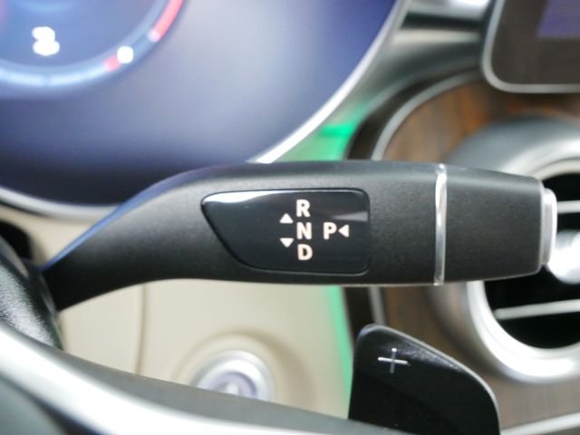 Certified Used 2022  Mercedes-Benz GLC 300 image 31
