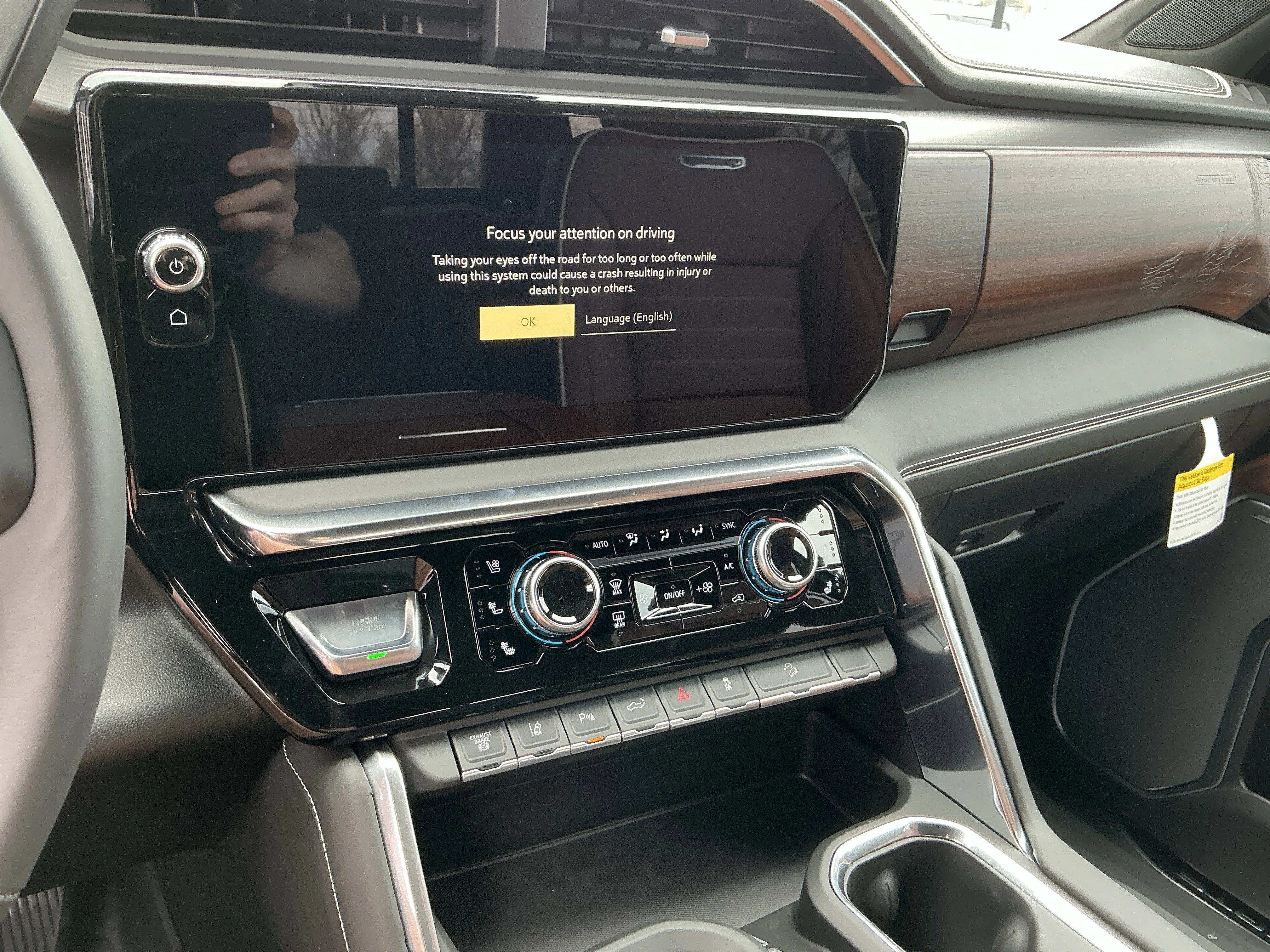 New 2026 Onyx Black GMC Denali Ultimate image 30