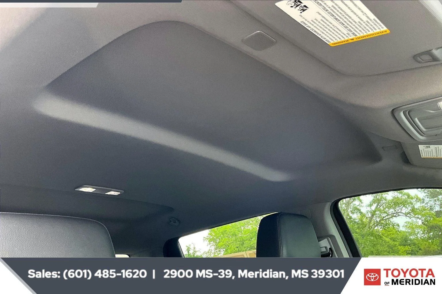 Used 2024 Summit White Chevrolet RST image 16