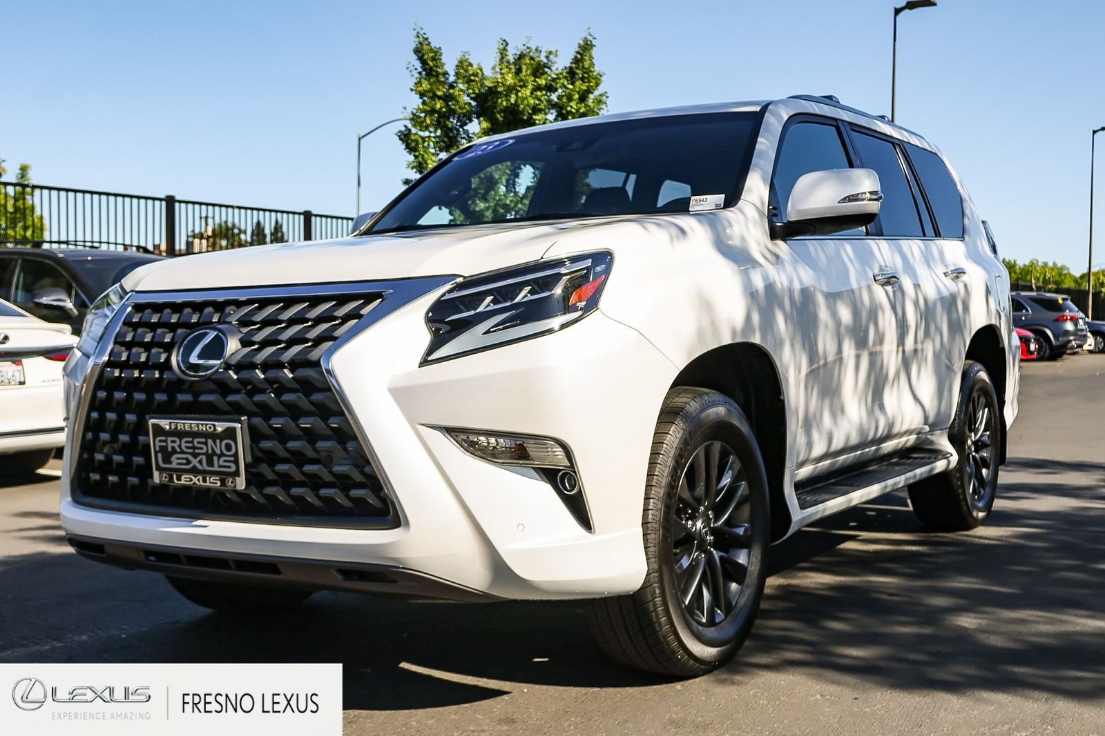 Certified Used 2023 EMINENT WHITE PEARL Lexus 460 image 3