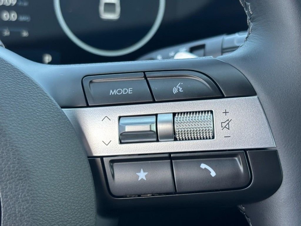 2025 Hyundai Santa Cruz Limited - Photo 35