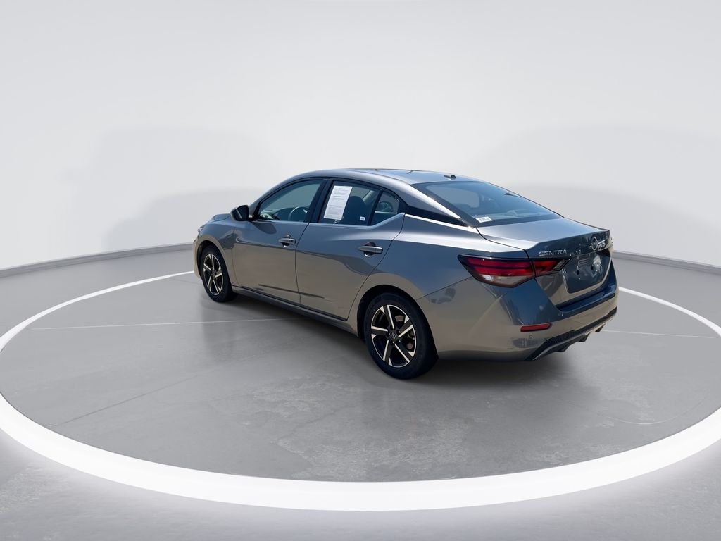Used 2024 Gray Nissan SV image 6