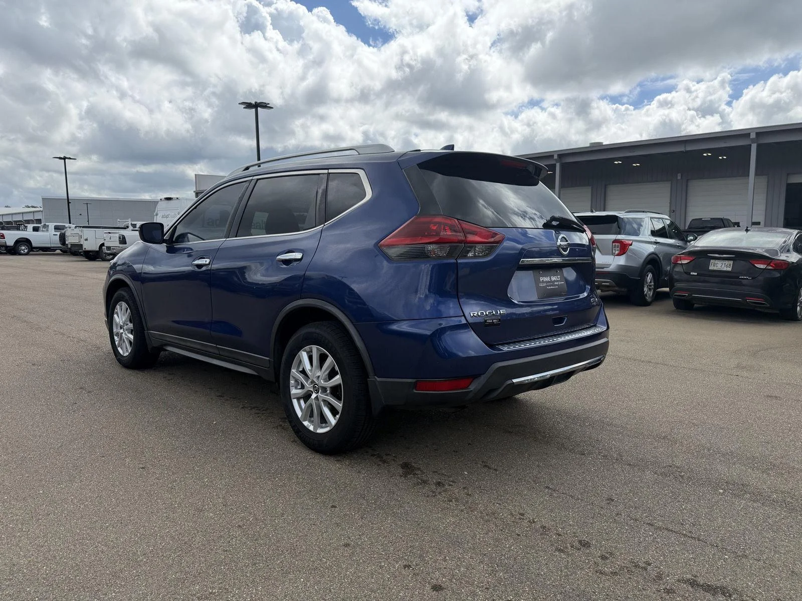 Used 2019 Caspian Blue Metallic Nissan S image 4