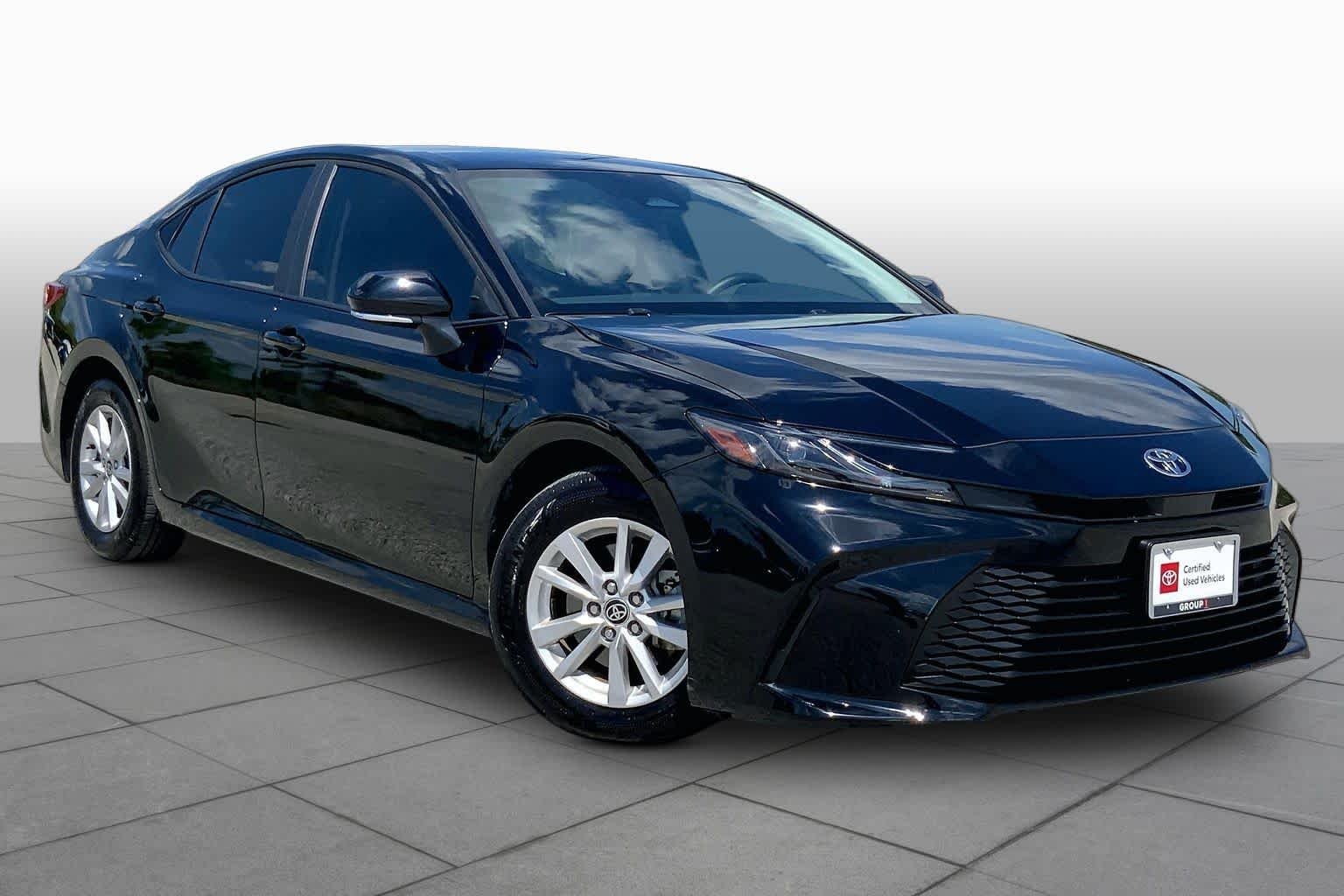 Used 2025 Midnight Black Metallic Toyota LE image 3
