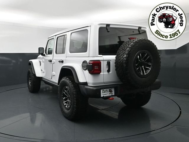 New 2026 Bright White Clear-Coat Exterior Paint Jeep Rubicon X image 4