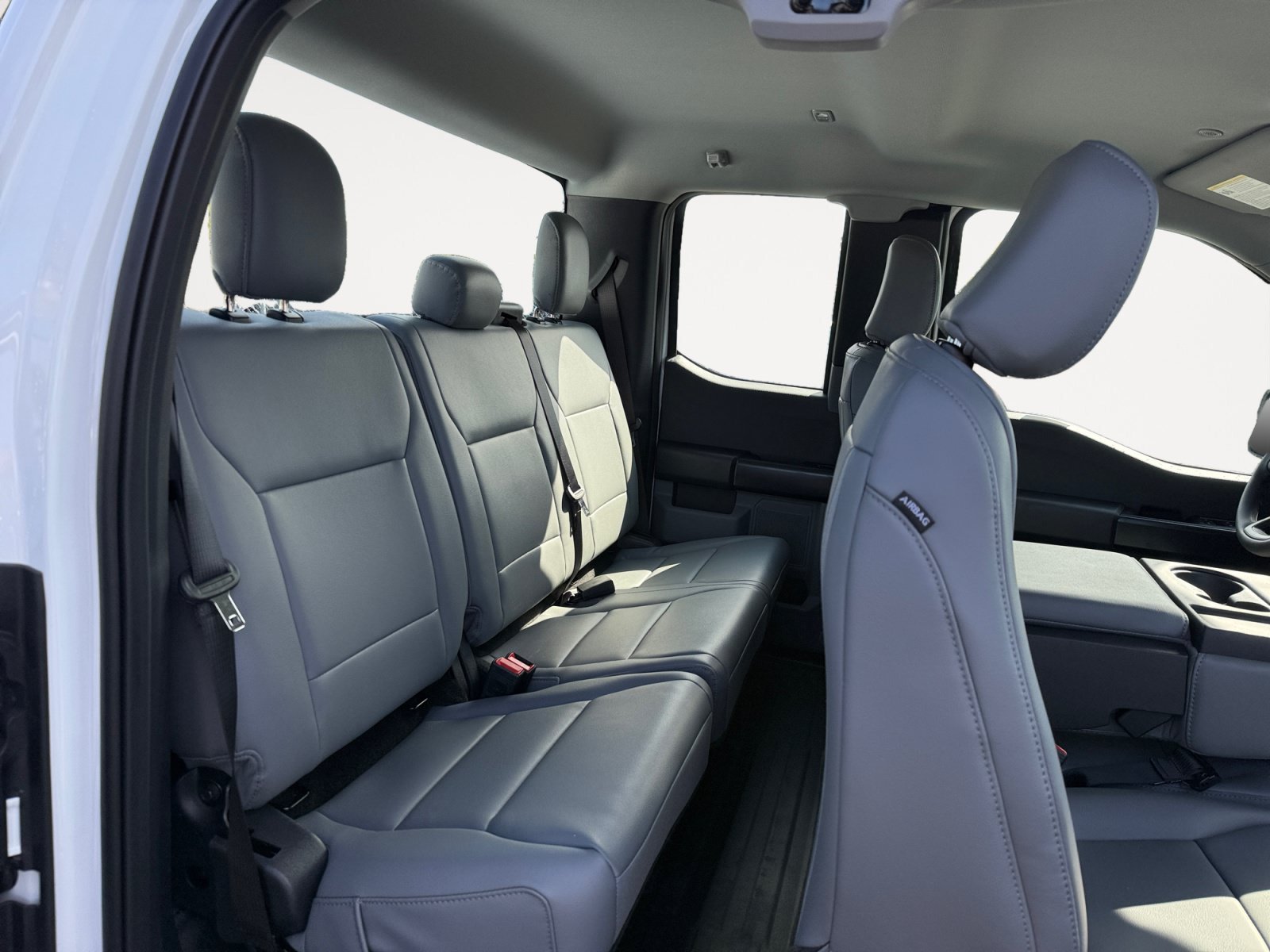 New 2026 Oxford White Ford XL image 18