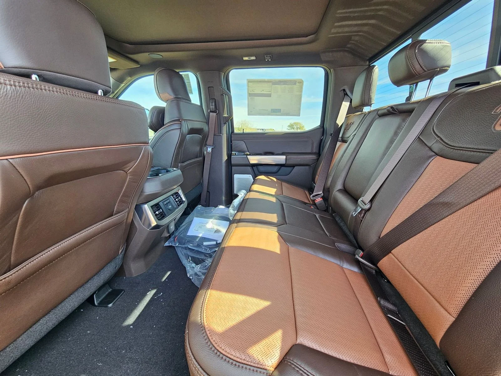 New 2026 Agate Black Metallic Ford F-350® King Ranch® image 29