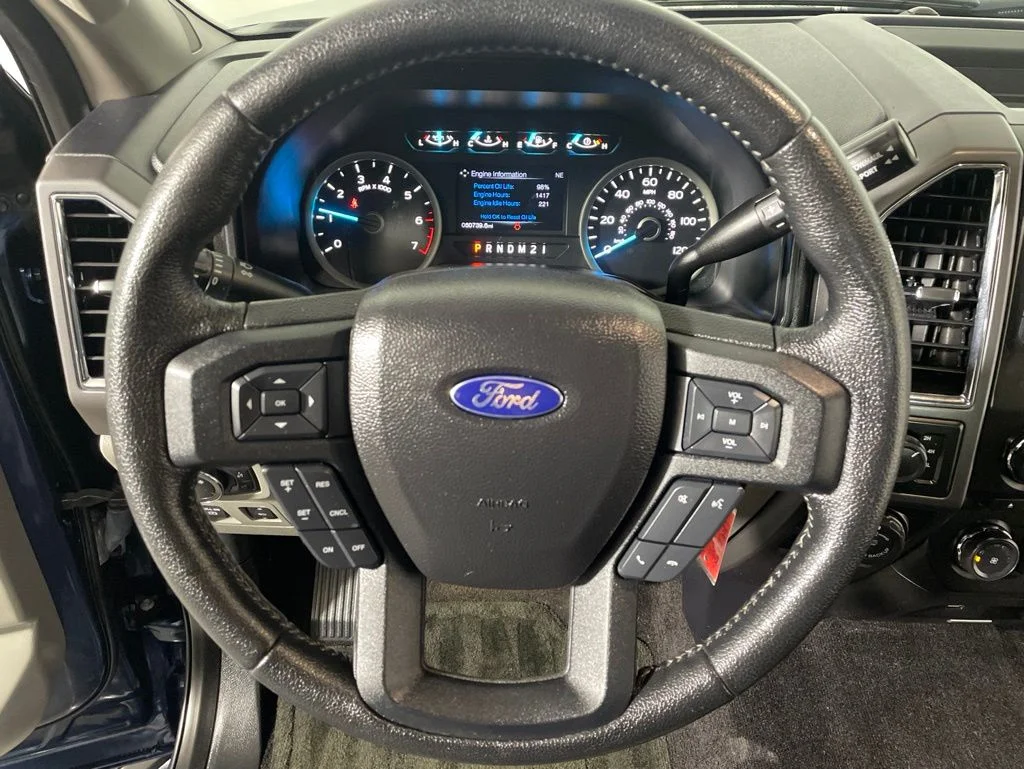 Used 2016 Blue Ford XLT image 15