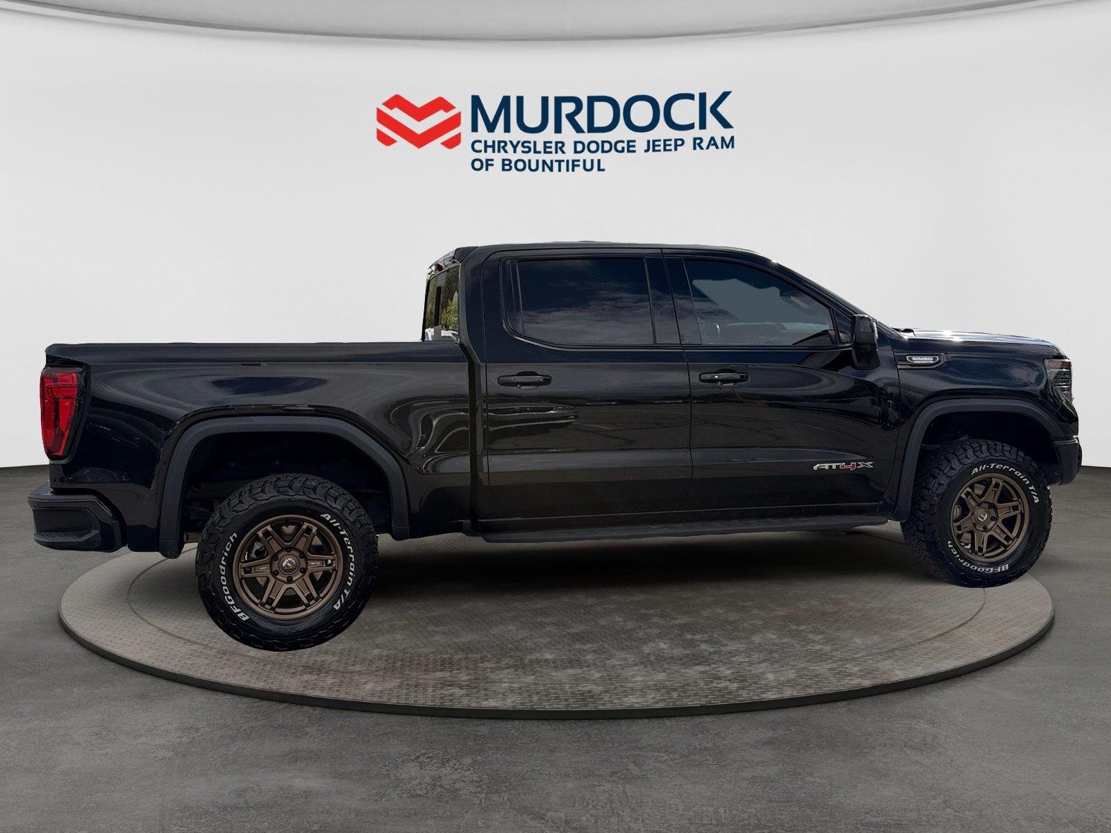 Used 2024 Onyx Black GMC AT4X image 11