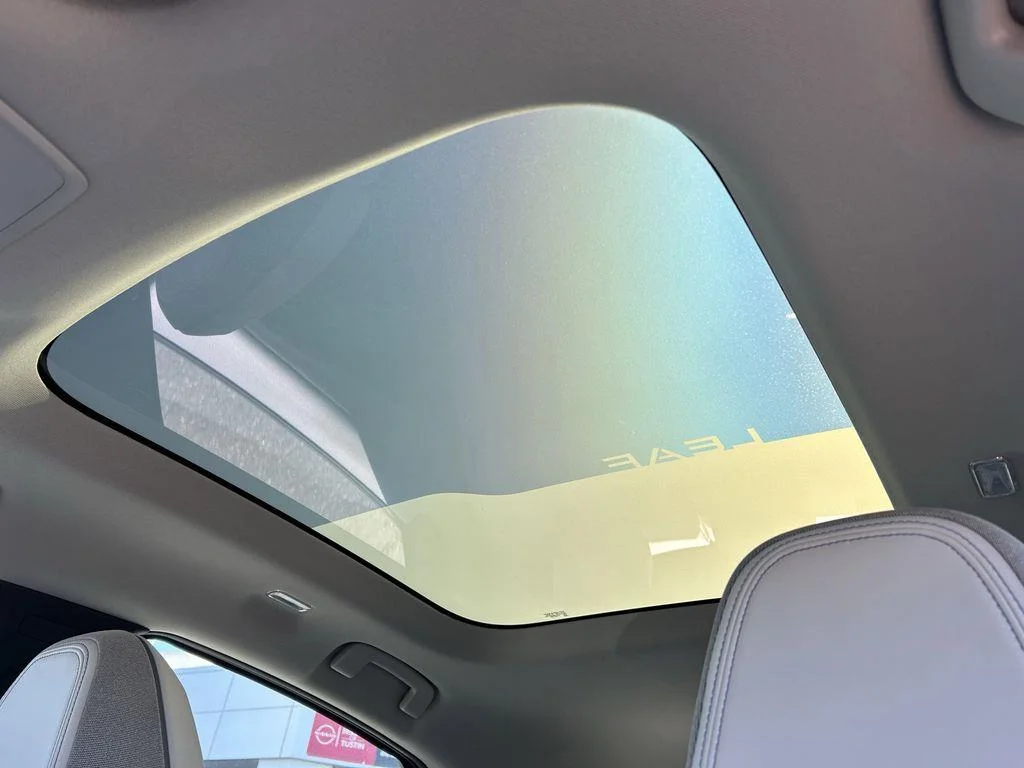 2026 Nissan LEAF Platinum+ - Photo 19