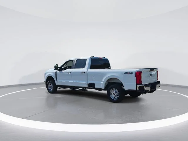 Used 2024 White Ford XL image 6