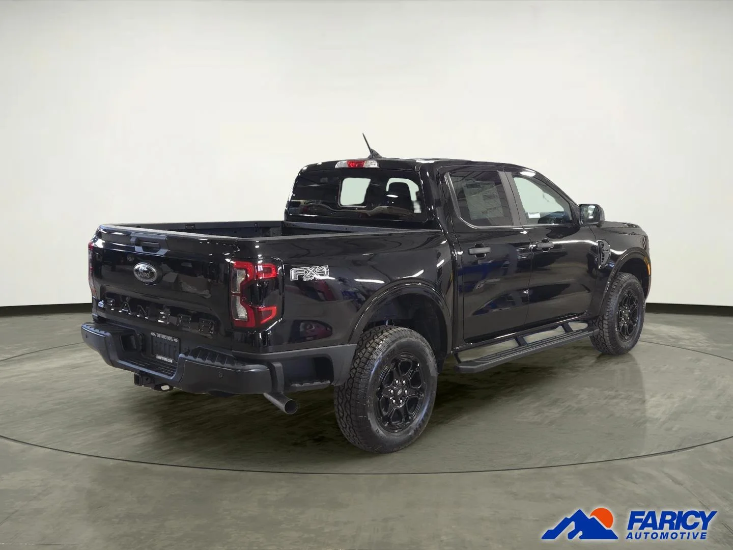 Used 2026 Shadow Black Ford XLT image 4