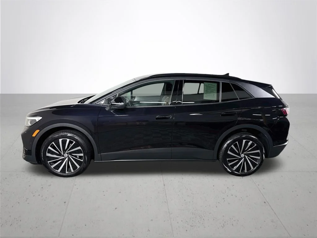Certified Used 2025 Black Volkswagen Pro image 10