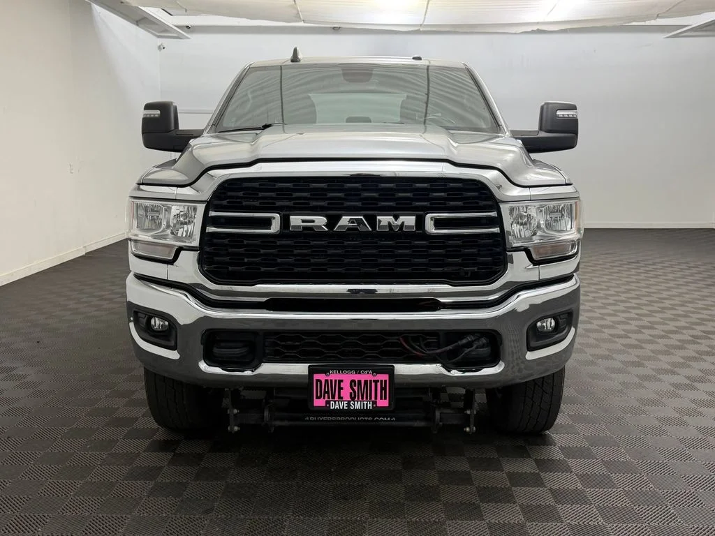 Used 2023 Billet Silver Metallic Clearcoat Ram Big Horn image 6
