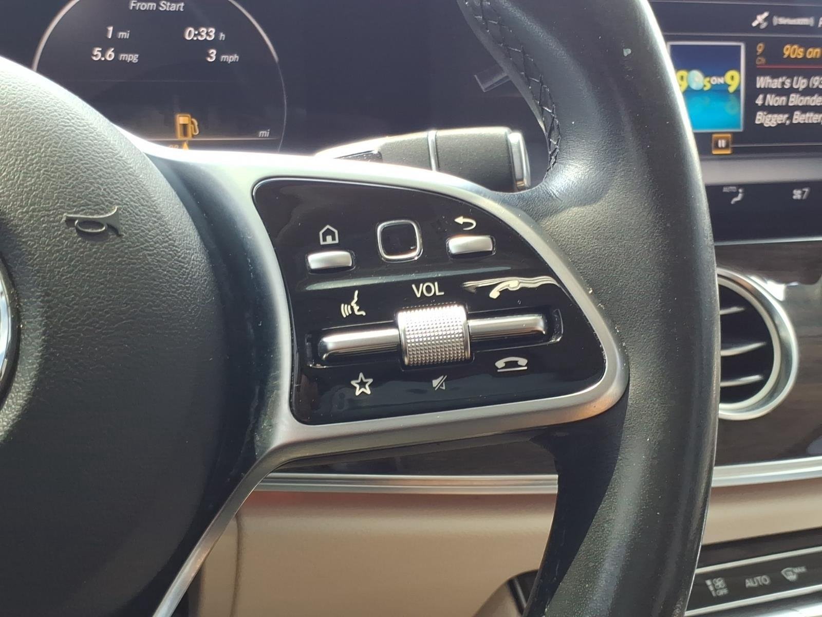 Used 2020 Lunar Blue Metallic Mercedes-Benz E 350 image 29