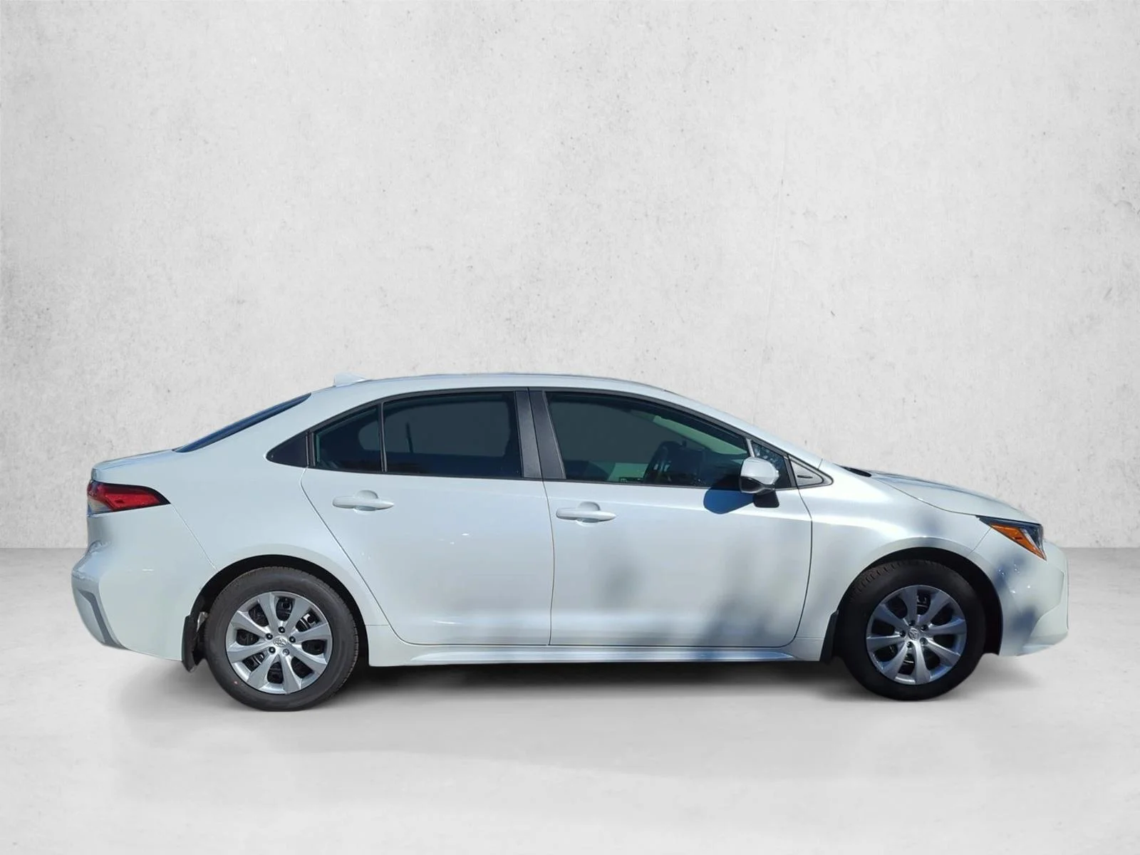 Used 2026 Windchill Toyota LE image 4