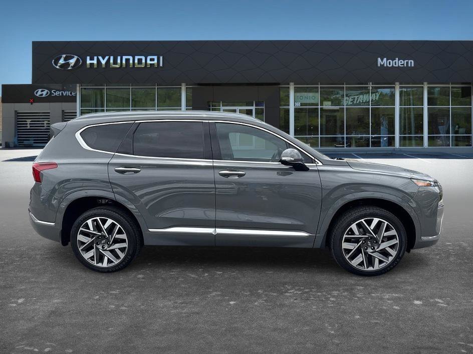 Used 2022 Hampton Gray Hyundai Calligraphy image 3