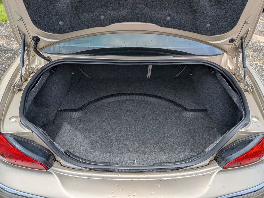 Used 2003 Gold Jaguar 3.0 image 25