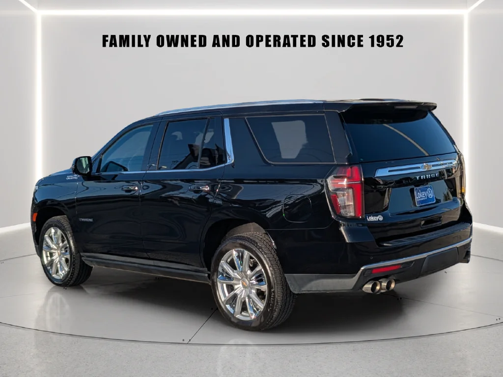 Used 2024 Black Chevrolet High Country image 4