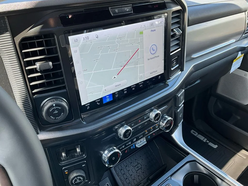2026 Ford F-150 Platinum - Photo 18