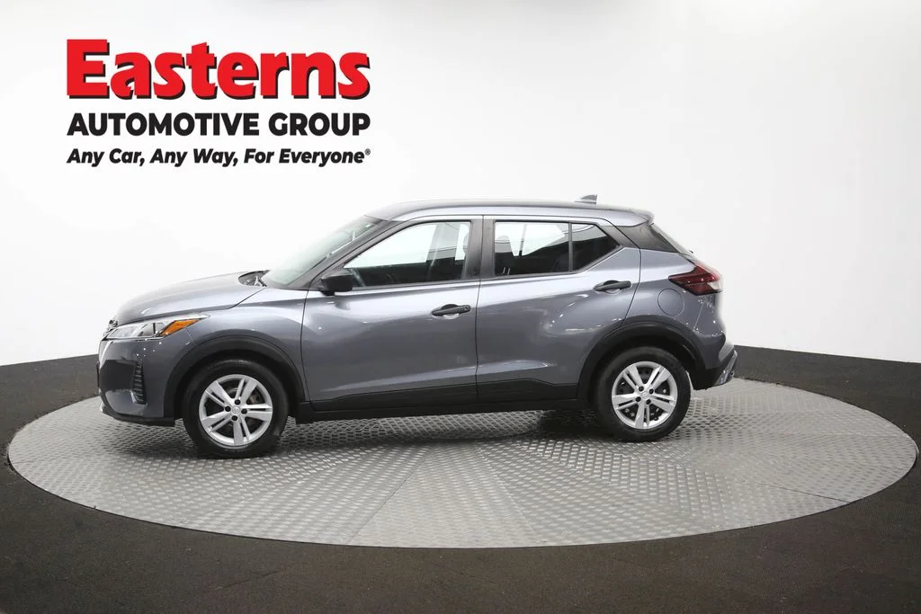 Used 2023 Gray Nissan S image 57