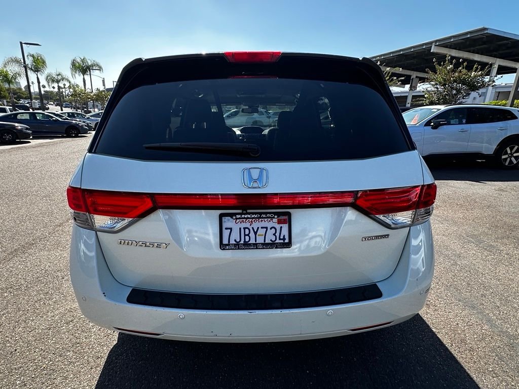 Used 2015 White Honda Touring image 8