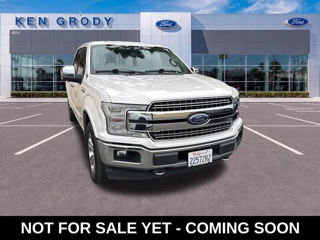 Used 2018 White Ford Lariat image 1