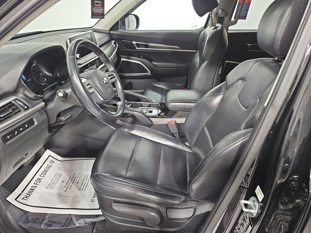 Used 2020 Ebony Black Kia LX image 10