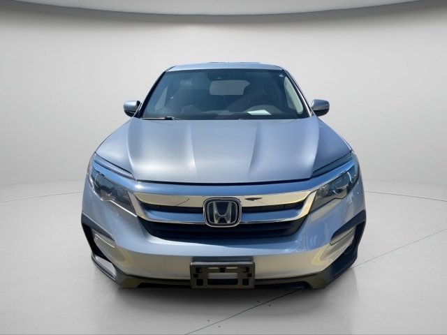 Certified Used 2019 Lunar Silver Metallic Honda EX image 3